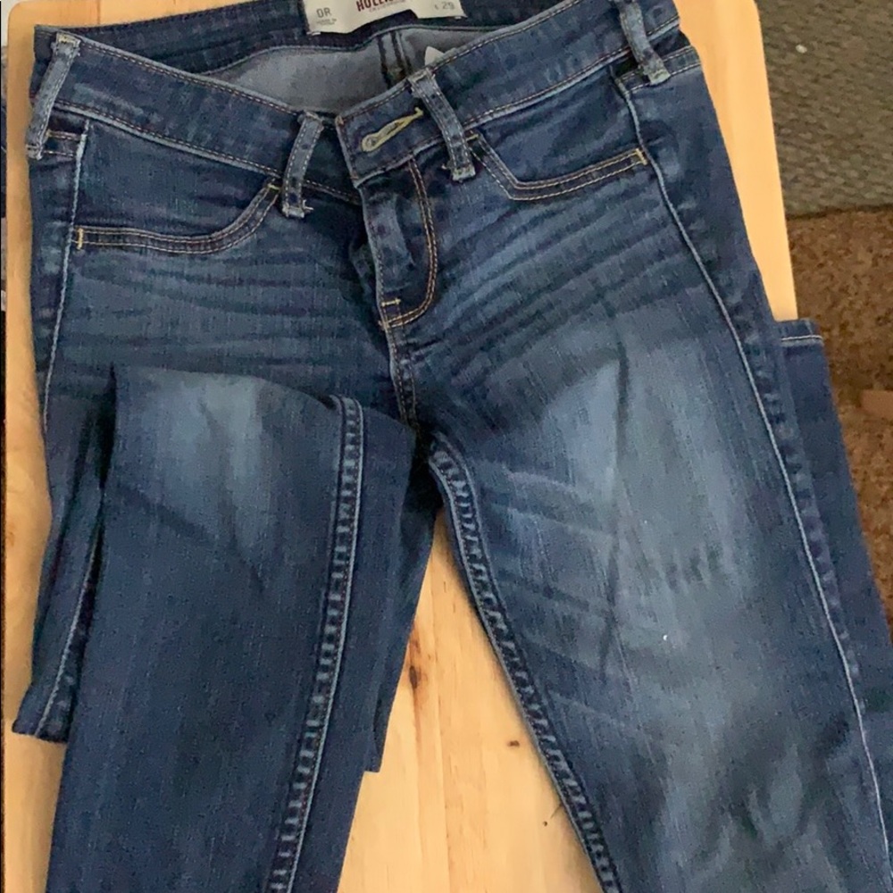 Hollister woman’s skinny jeans
